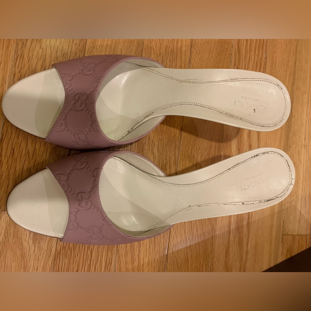 Authentic Gucci pale pink leather high heel sandals